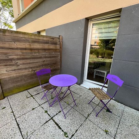Acajou, Studio Avec Terrasse Et Parking Prive Caen Eksteriør bilde