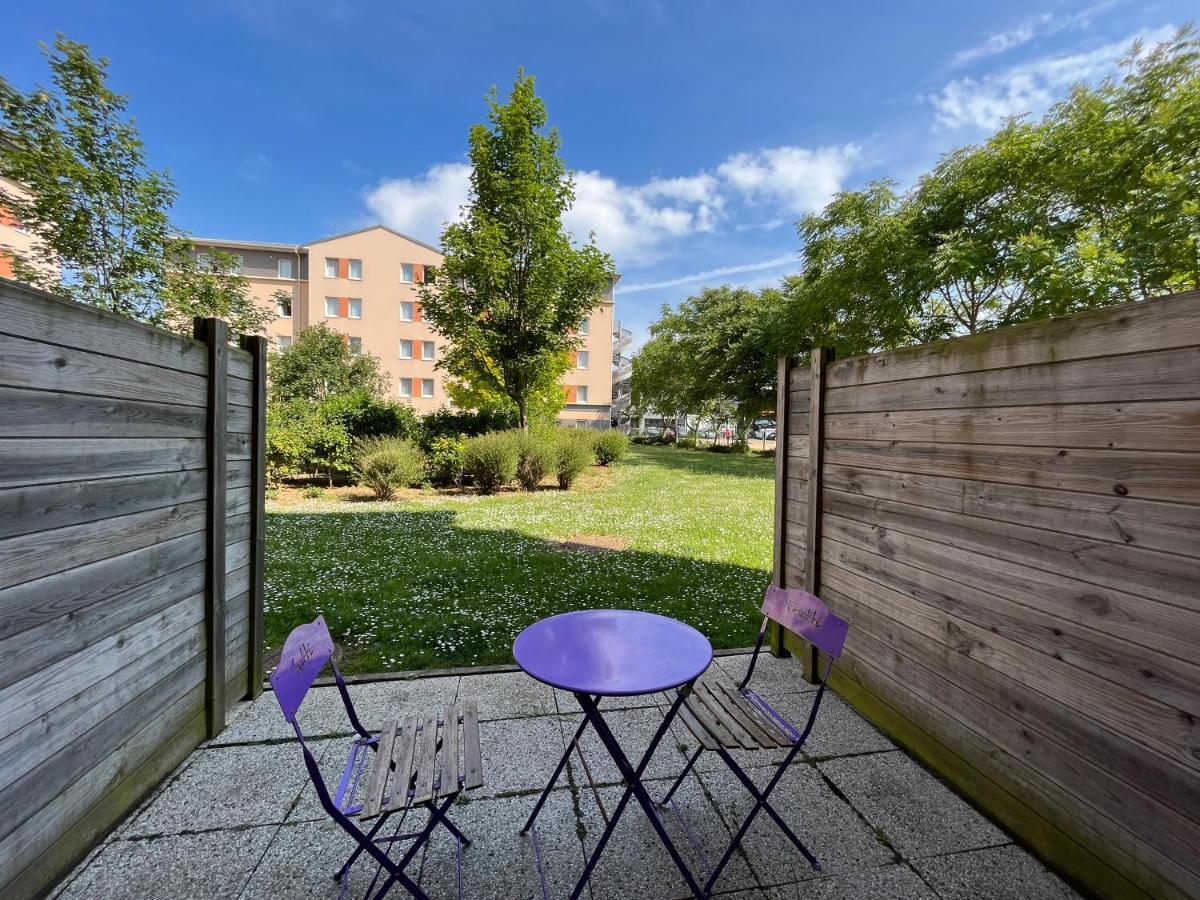 Acajou, Studio Avec Terrasse Et Parking Prive Caen Eksteriør bilde