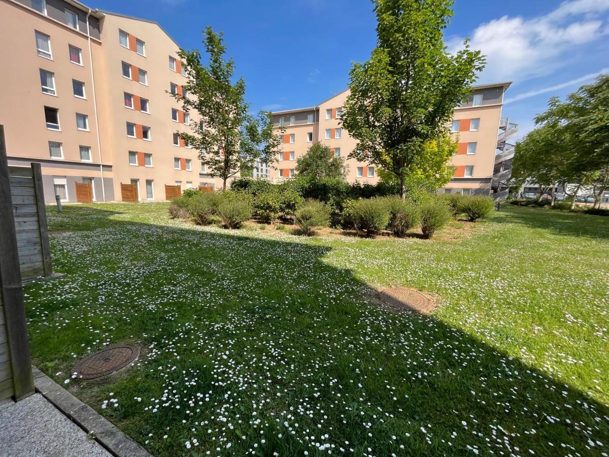 Acajou, Studio Avec Terrasse Et Parking Prive Caen Eksteriør bilde
